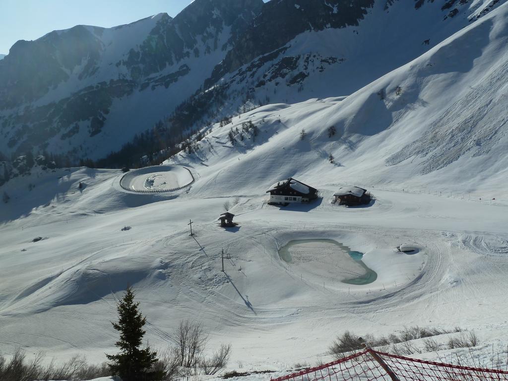 Hotel Edelweisshuette Ladurns